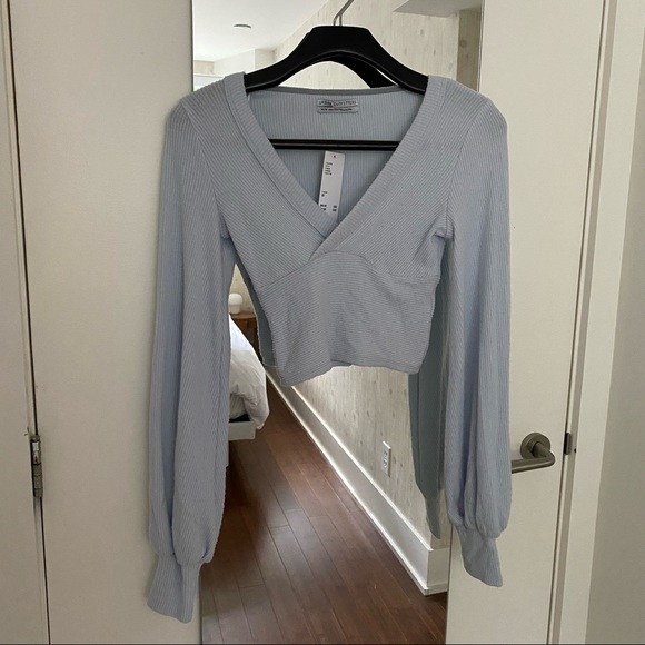 Surplice top - Picture 1 of 5